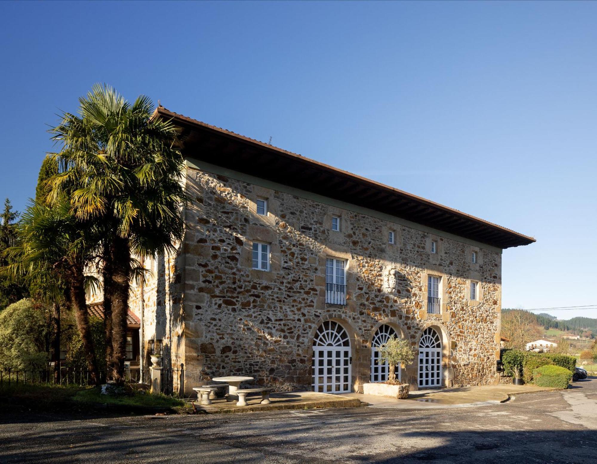 Etxeaundi Hotel Boutique Oñate 外观 照片